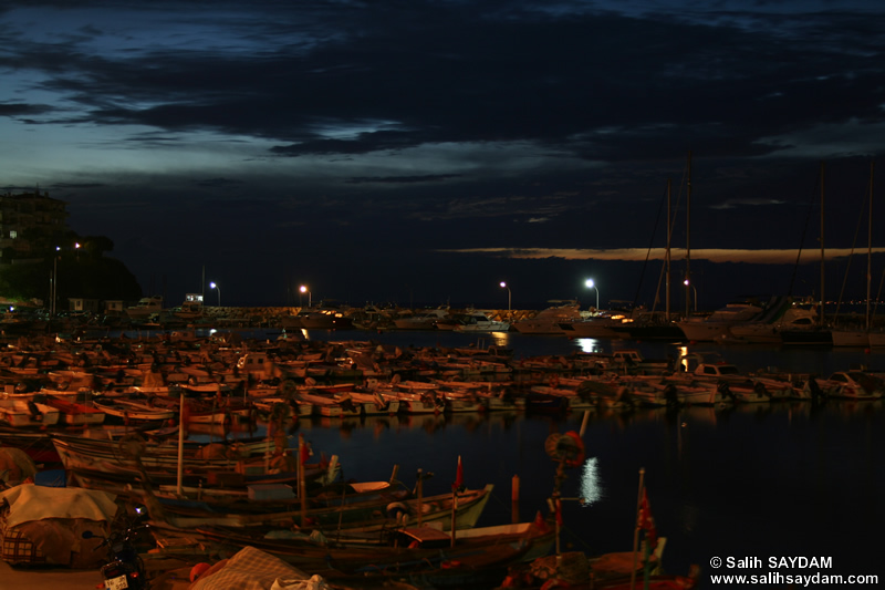 Photo #02 of Gemlik Bay, night shoot from Mudanya, Bursa
