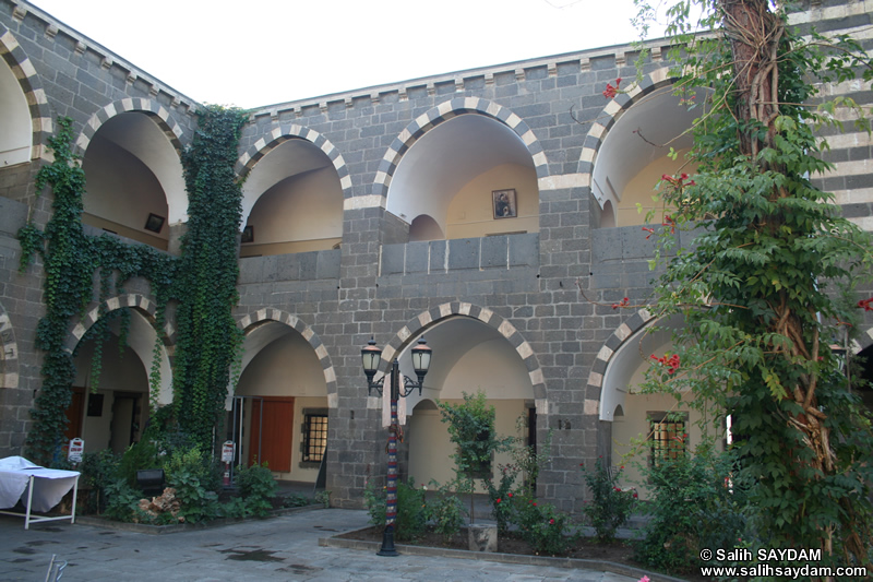The Deliller Inn (Husrev Pasha Inn) Photo Gallery (Diyarbakır)