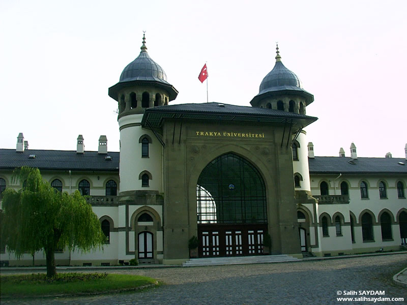 Trakya Üniversitesi Rektörlüğü (Eski Gar Binası) Fotoğraf Galerisi (Edirne, Karaağaç)