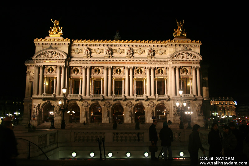Opera Binası (Garnier Sarayı) (Théâtre de l'Opéra (Palais Garnier)) Fotoğraf Galerisi (Gece) (Paris, Fransa)