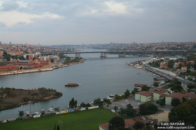 Istanbul Sightings from Hill of Pierre Lotti Photo Gallery 3 (Istanbul)