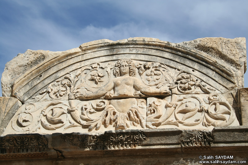 Efes Antik Kenti Fotoğraf Galerisi 16 (Hadrian Tapınağı) (Selçuk, İzmir)