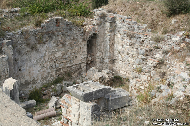 Ephesus Antique City Photo Gallery 32 (Commercial Agora) (Selcuk, Izmir)