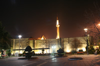 Hunat Camii ve Hunat Hatun Külliyesi (Gece) Fotoğraf Galerisi (Kayseri)