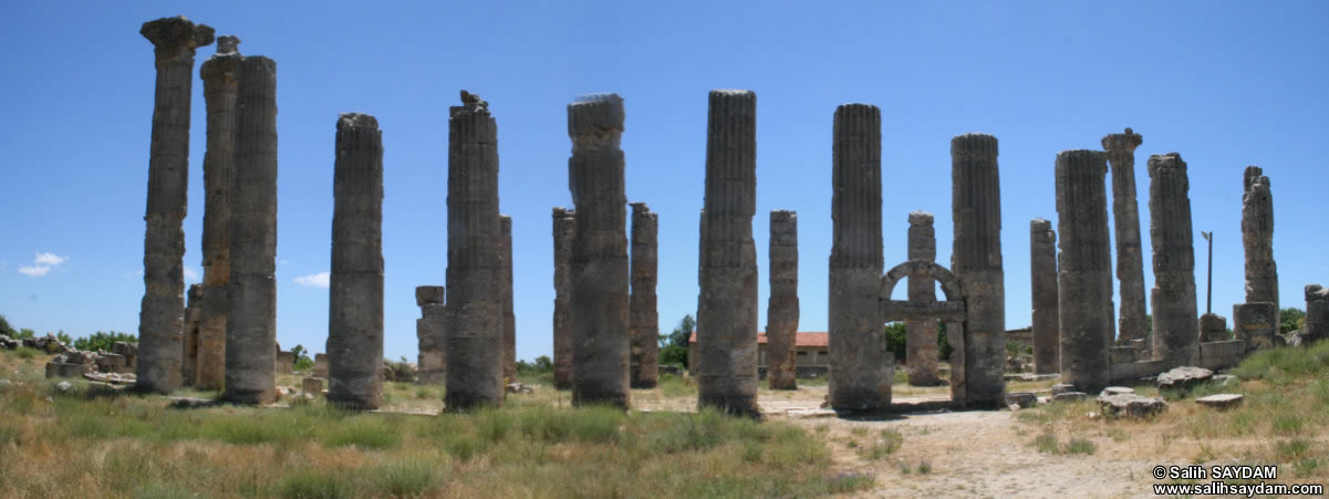 Zeus "Olbios" Temple Panorama 1 (Mersin, Silifke, Diocaesarea (Uzuncaburc))
