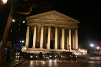 The Madeleine Church (L'glise de la Madeleine) Photo Gallery (At Night) (Paris, France)