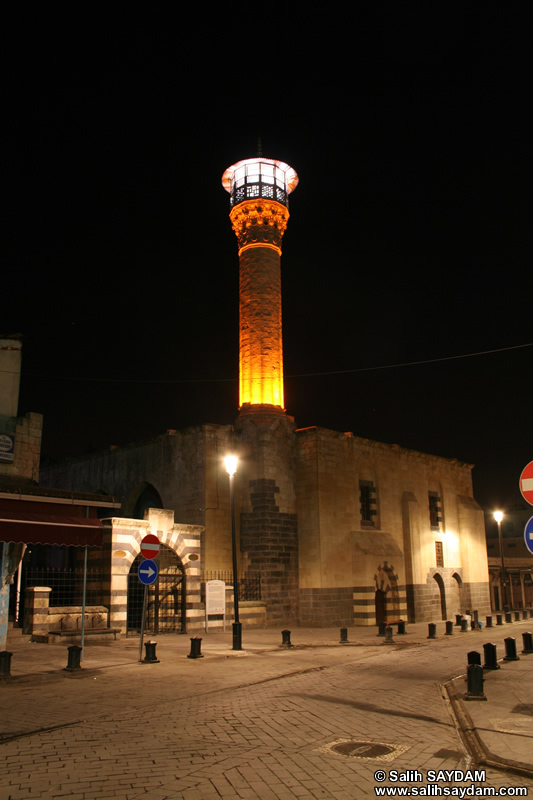 Tahtani Mosque (Tahtani Camii) Photo Gallery (Gaziantep)