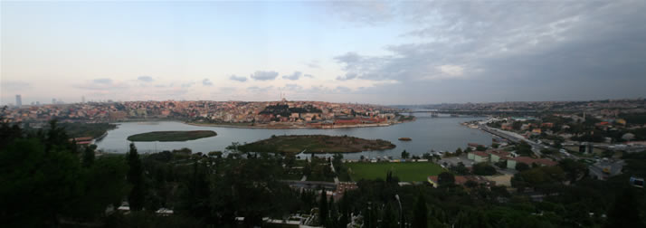 Panorama of Istanbul from Hill of Pierre Lotti 2 (Istanbul)