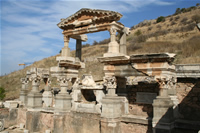 Efes Antik Kenti Fotoraf Galerisi 35 (Traian emesi) (Seluk, zmir)